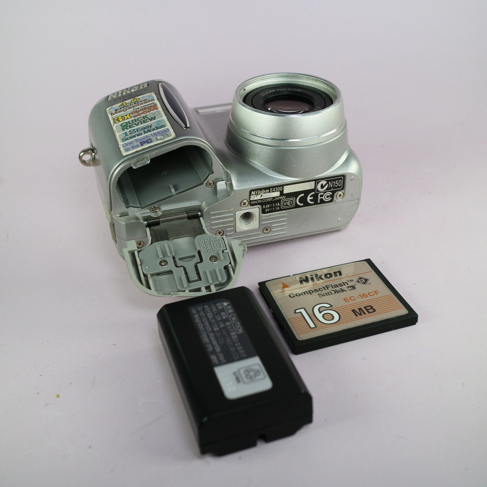 Nikon Digital Camera Coolpix 4300 4.0MP Silver Tested