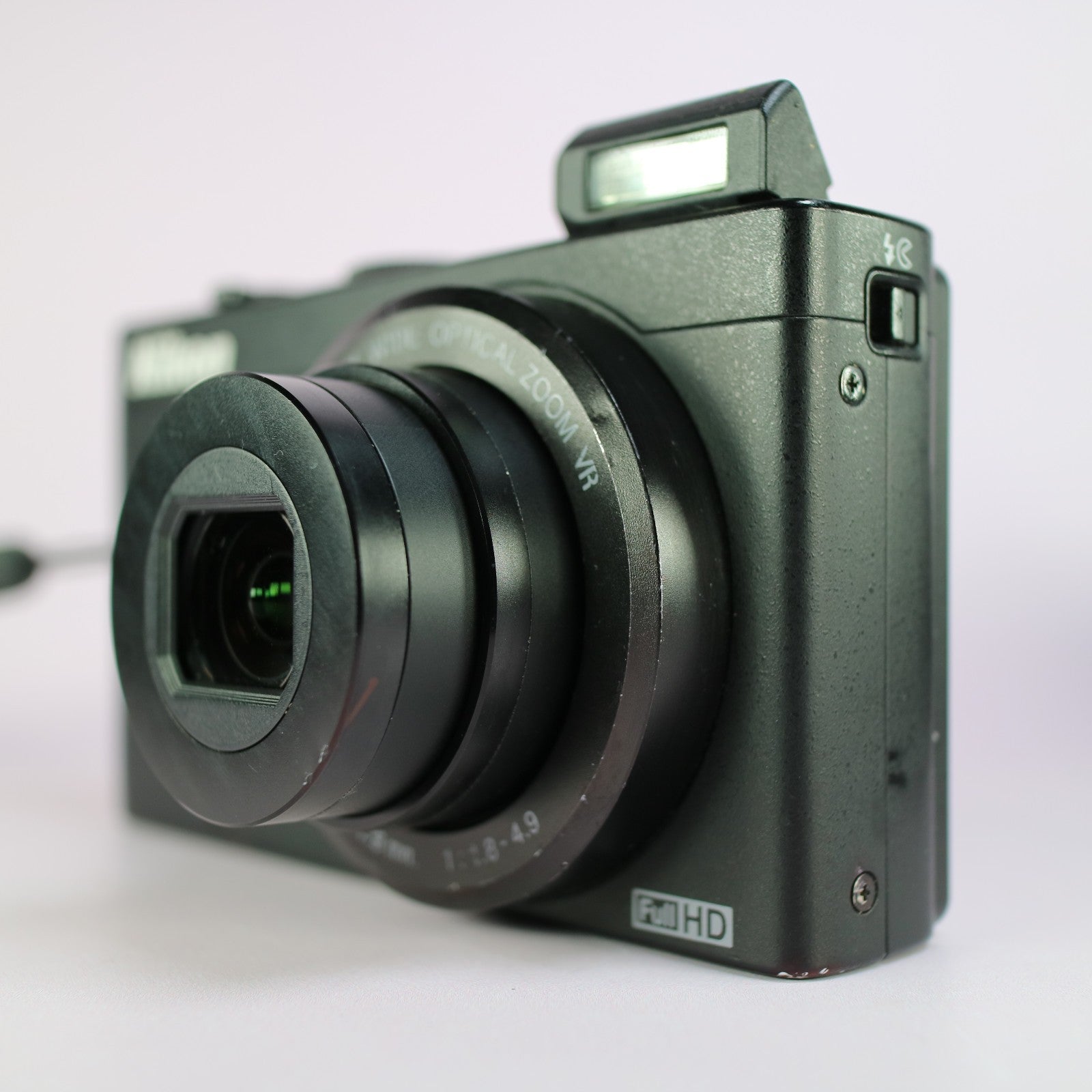 Nikon Digital Camera Coolpix P310 16.1MP Black Tested Full Working Set