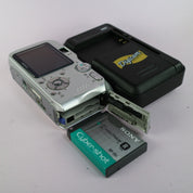 Sony Digital Camera Cybershot DSC-P200 7.2MP Silver Tested Full Set