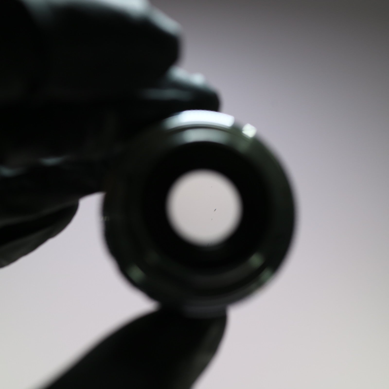 Schneider Kreuznach Xenon 25mm f/2.5 Cine Camera Lens C-Mount