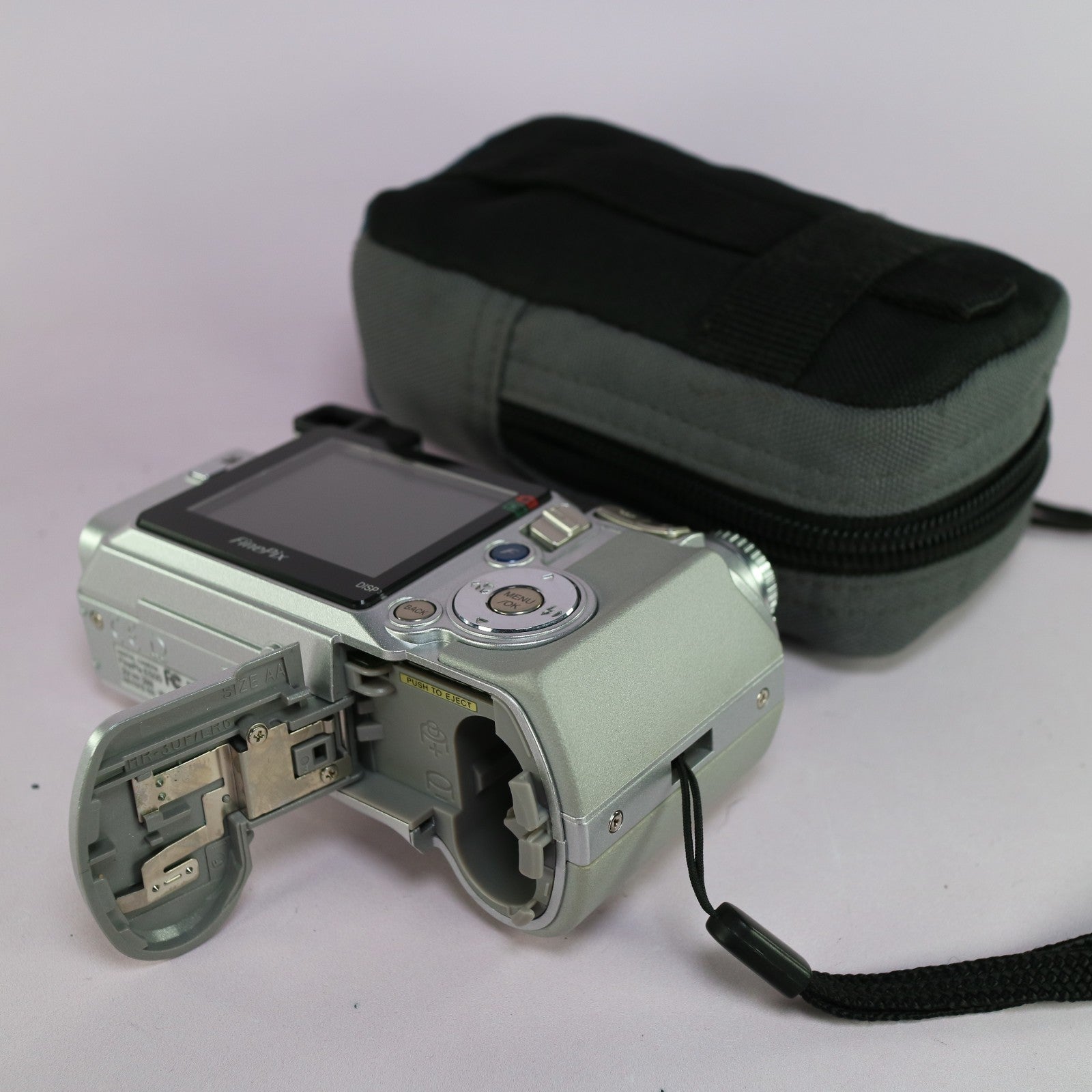 Fujifilm Digital Camera FinePix E500 4.1MP Silver Tested