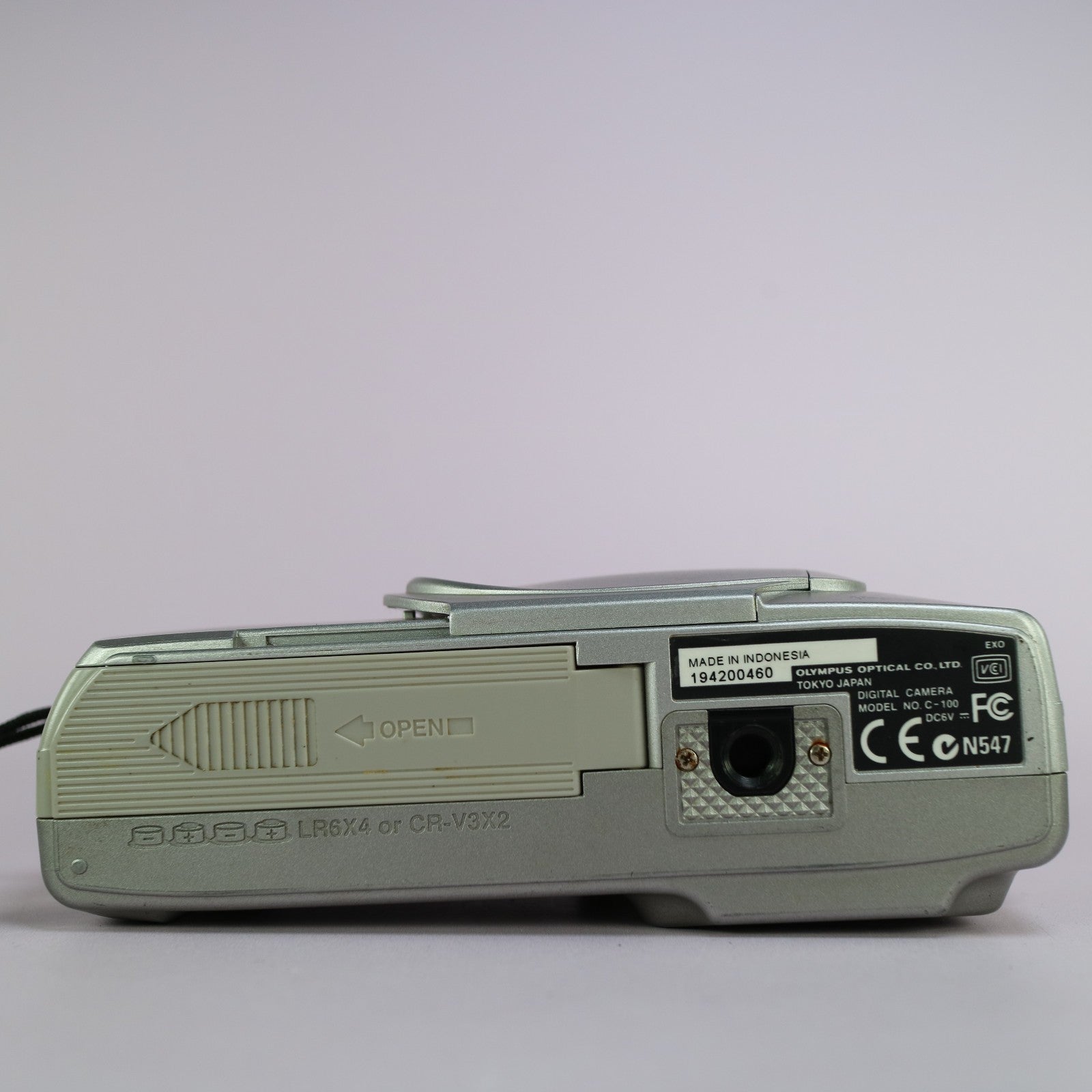 Olympus Digital Camera Camedia C-100 1.3MP Silver Tested