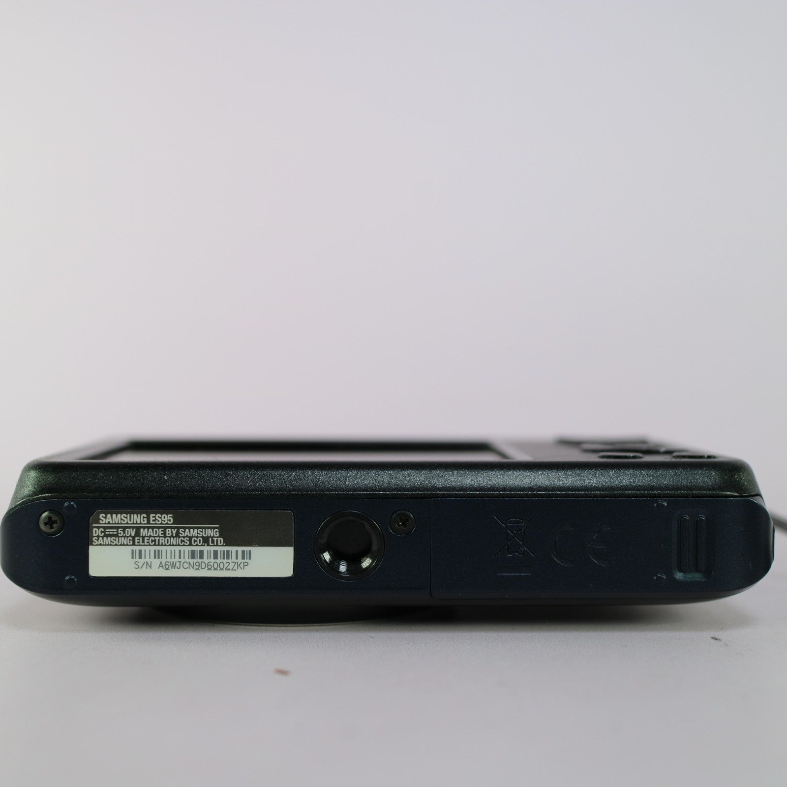 Samsung WiFi Digital Camera ES95 16.2MP Blue Tested Full Working Set