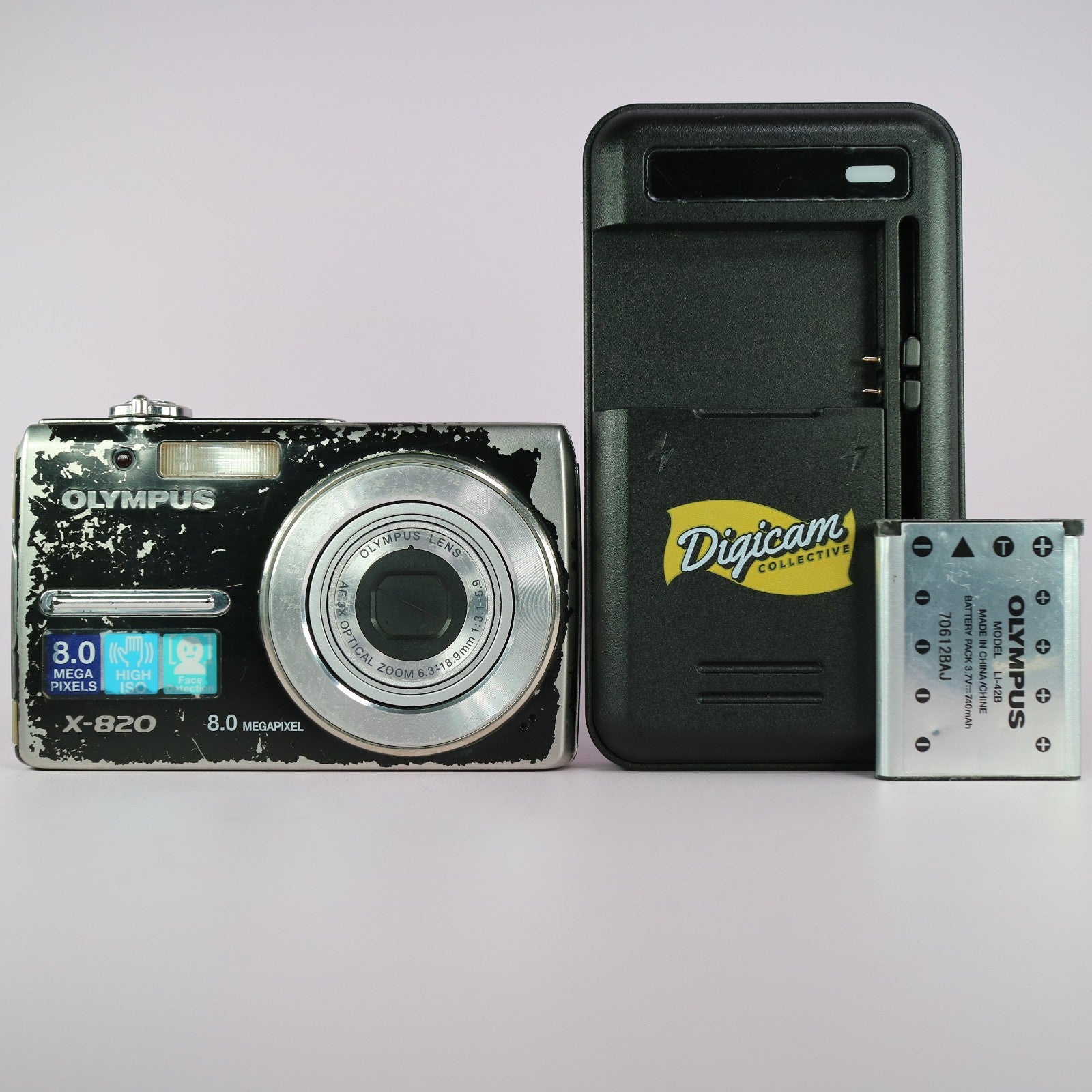Olympus Digital Camera X-820 8.0MP Black Tested Full Set