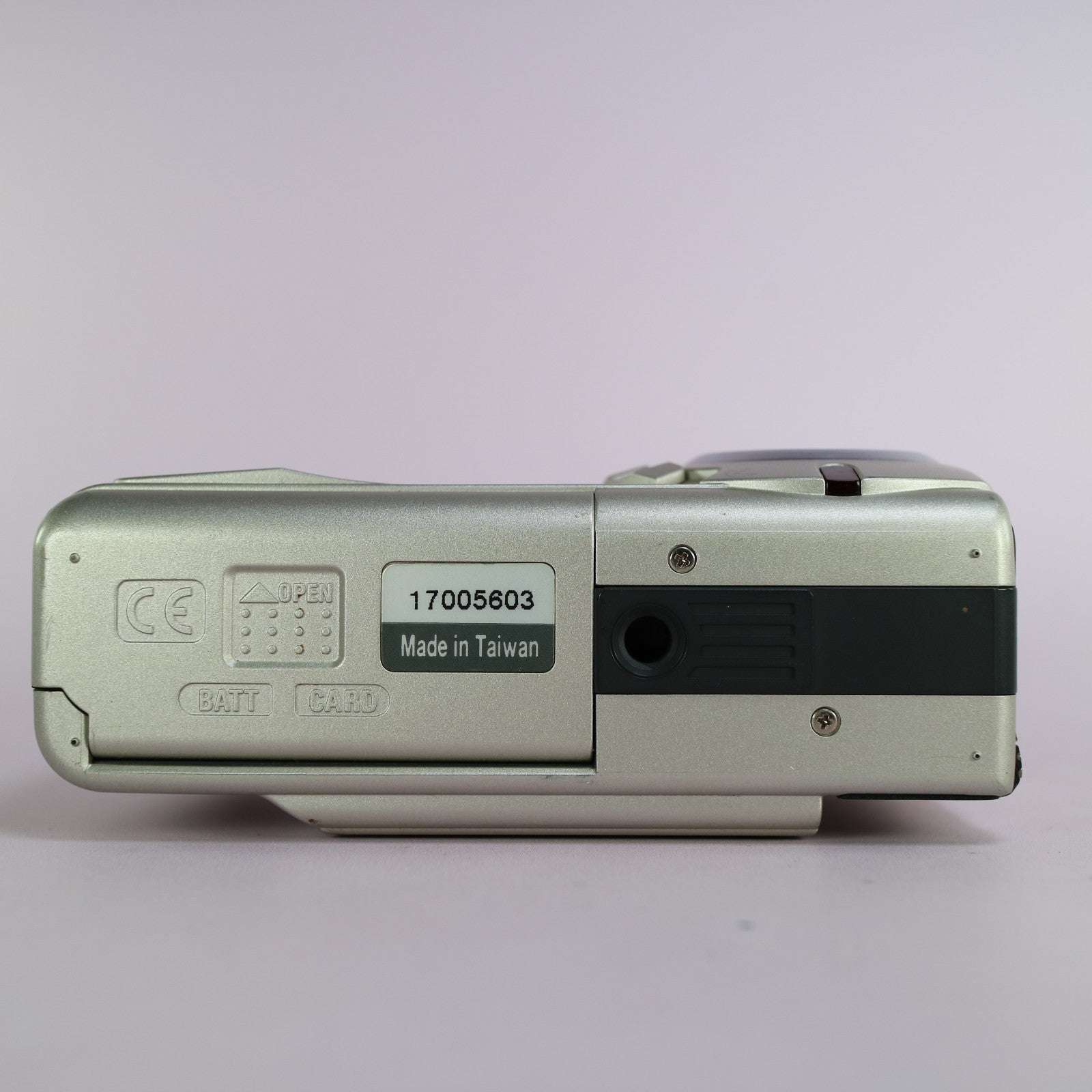 Minolta Dimage 2300 2.1MP Compact Digital Camera Silver Tested