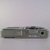 Olympus Digital Camera FE-230 7.1MP Silver Tested Full Set