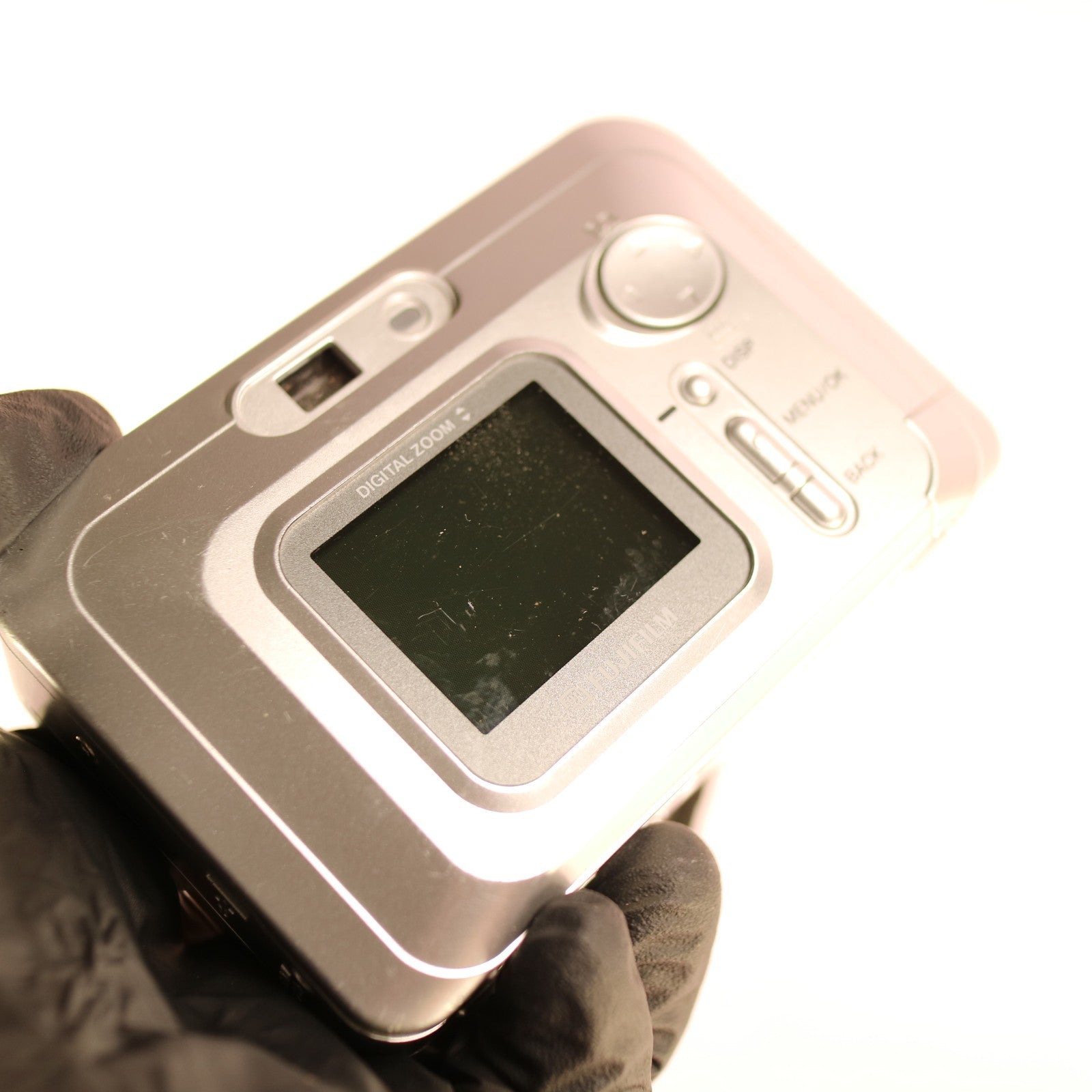 Fujifilm FinePix A201 2.0MP Digital Camera Silver Tested w/ Smartmedia Card