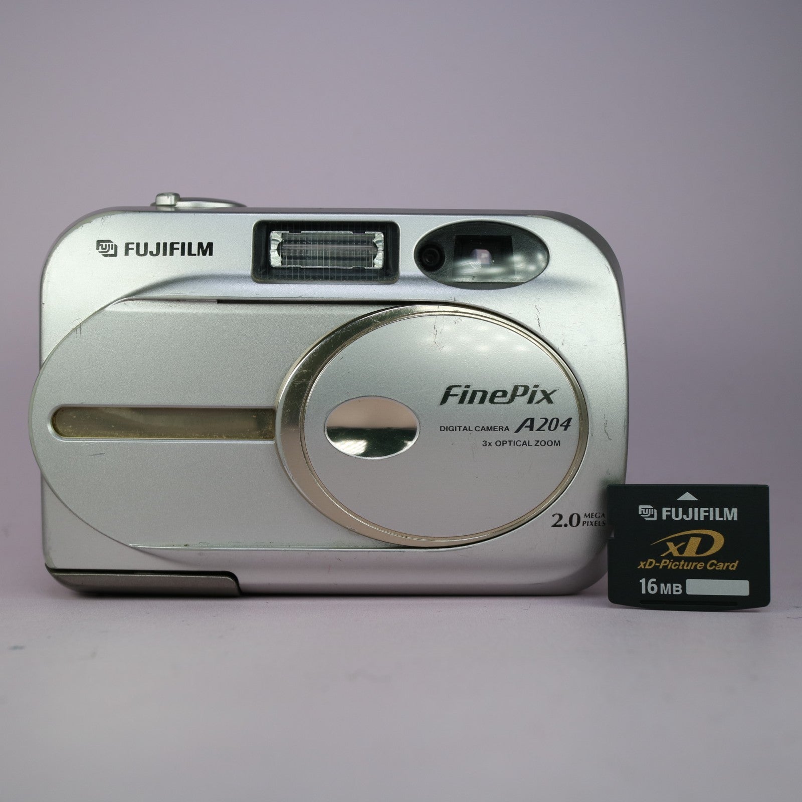 Fujifilm Digital Camera FinePix A204 2.0MP Silver Tested With xD