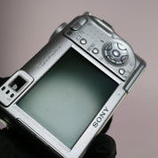 Sony Digital Camera Cybershot DSC-W1 5.1MP Silver Tested