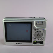 Nikon Digital Camera Coolpix S2 5.1MP Silver Tested
