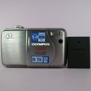 Olympus Digital Camera Camedia C-50 Zoom 5.0MP Silver Tested