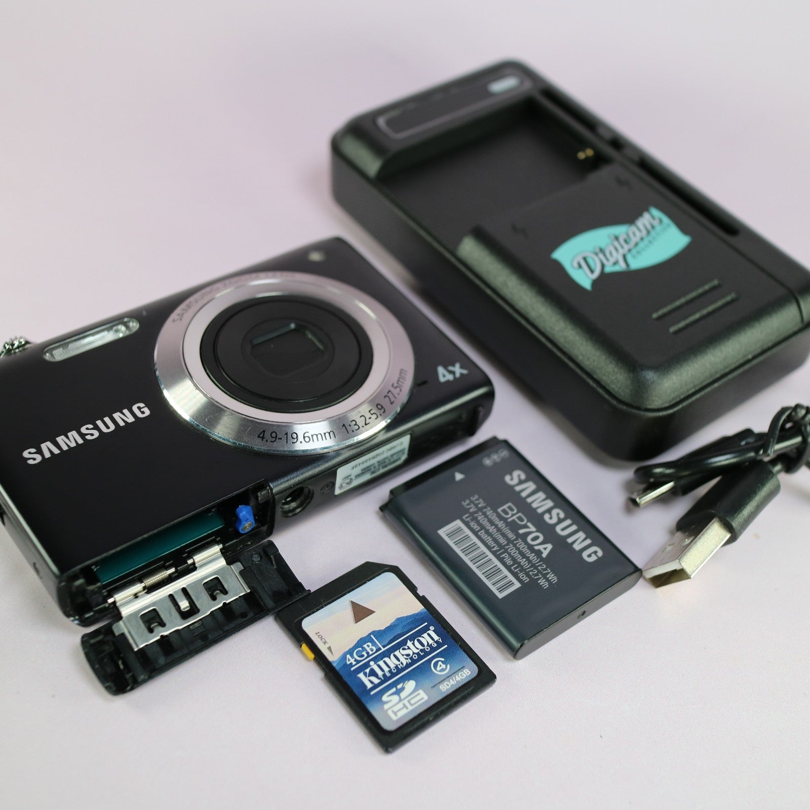 Samsung Digital Camera ST60 12.2MP Black Tested Full Working Set