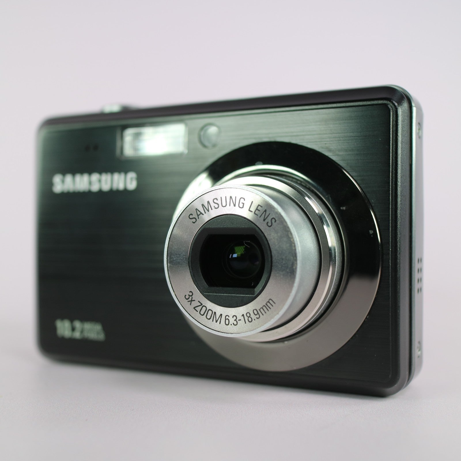 Samsung Digital Camera ES55 10.2MP Black Tested Full Working Set