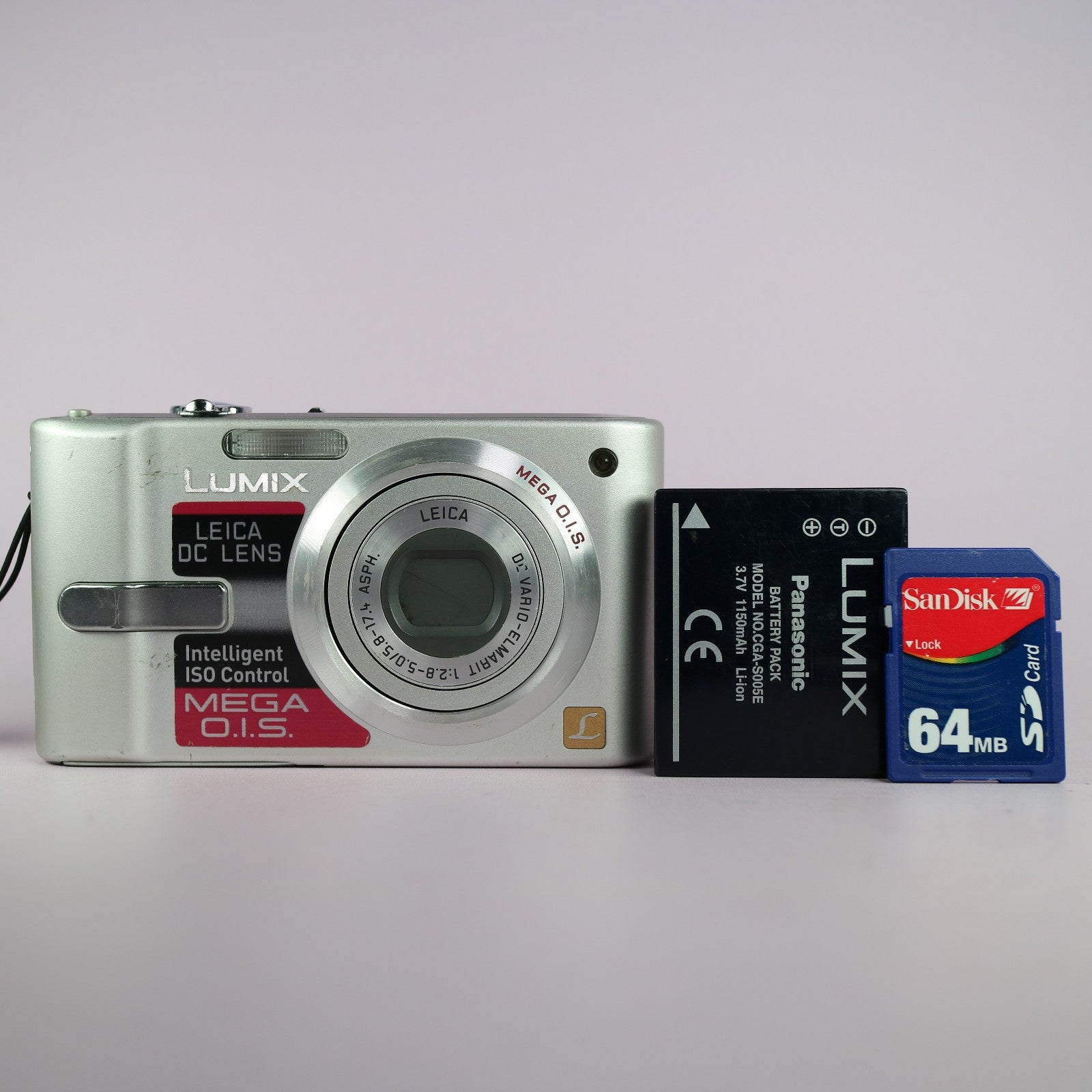 Panasonic Digital Camera Lumix DMC-FX10 6.0MP Silver Tested Full Working Set