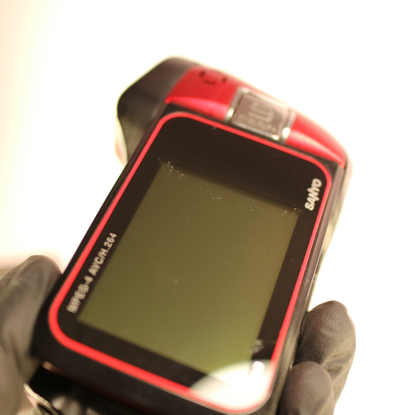 Sanyo Xacti VPC-CA9 9.0MP Underwater Digital Video Recorder Red Tested Full Set
