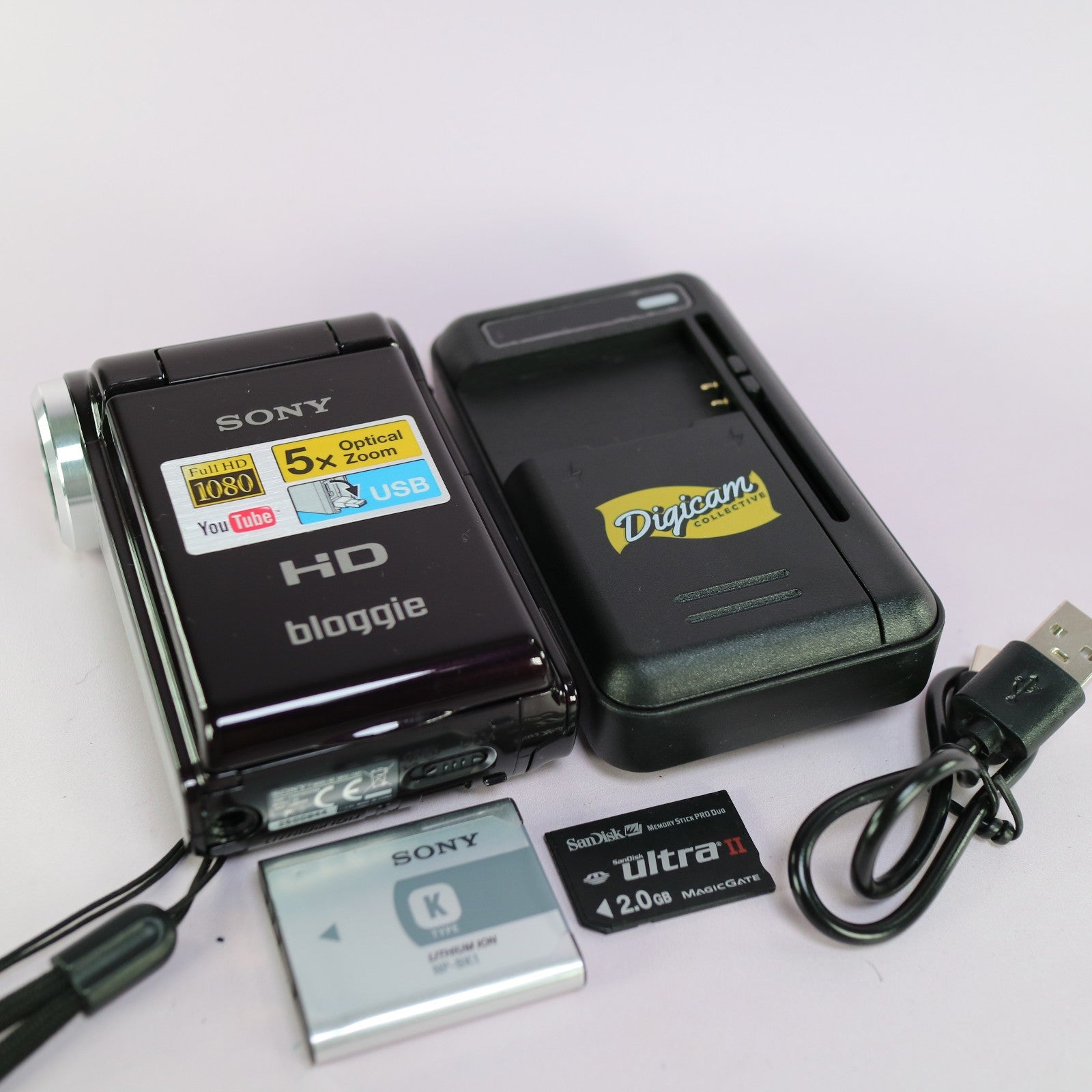Sony Bloggie MHS-CM5 Handheld HD Camcorder Black Tested Full Working Set