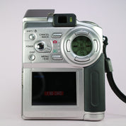 Fujifilm Digital Camera FinePix 4700 Zoom 2.4MP Silver Tested w/ Smartmedia Card