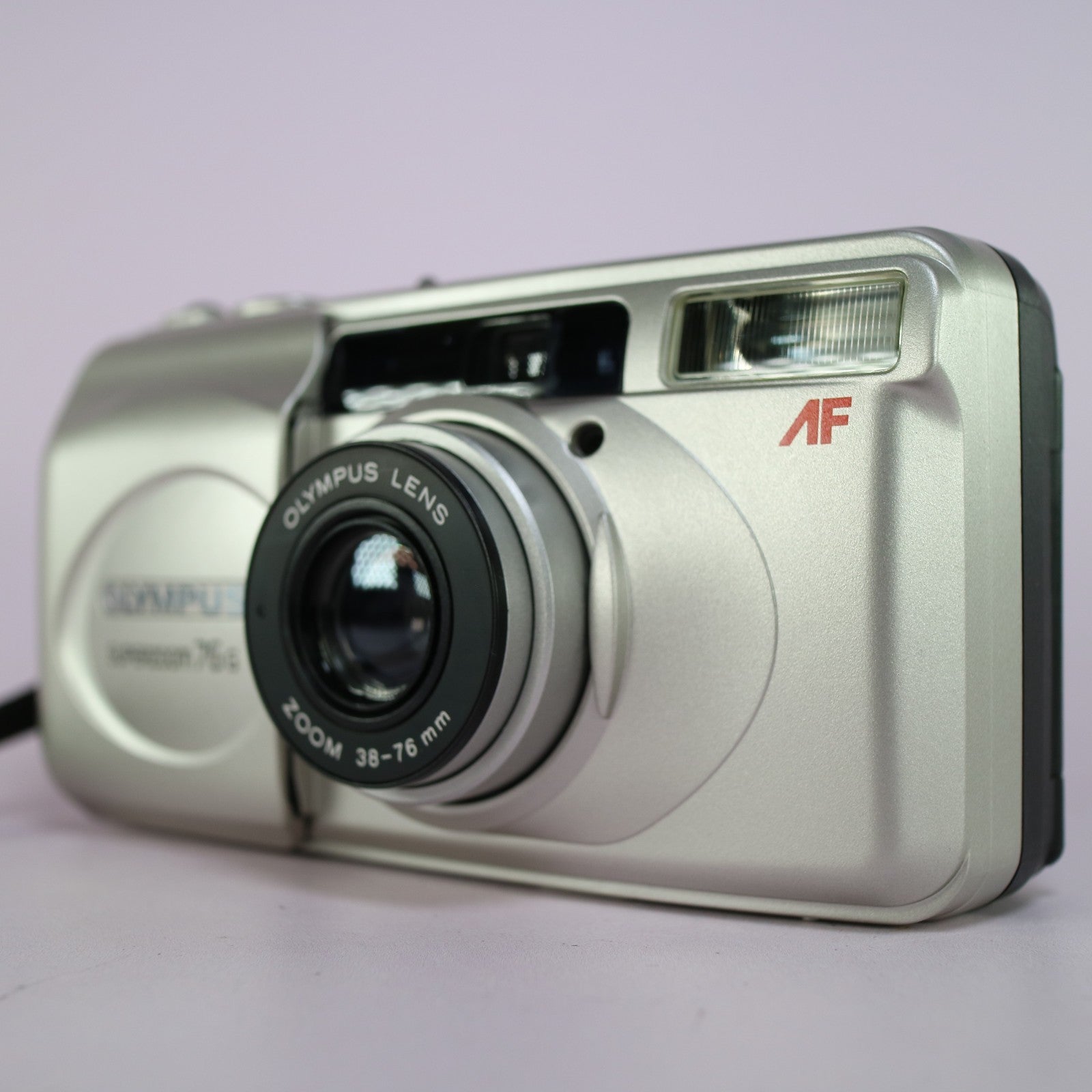 Olympus Superzoom 76G 35mm Film Point and Shoot Camera Silver Tested