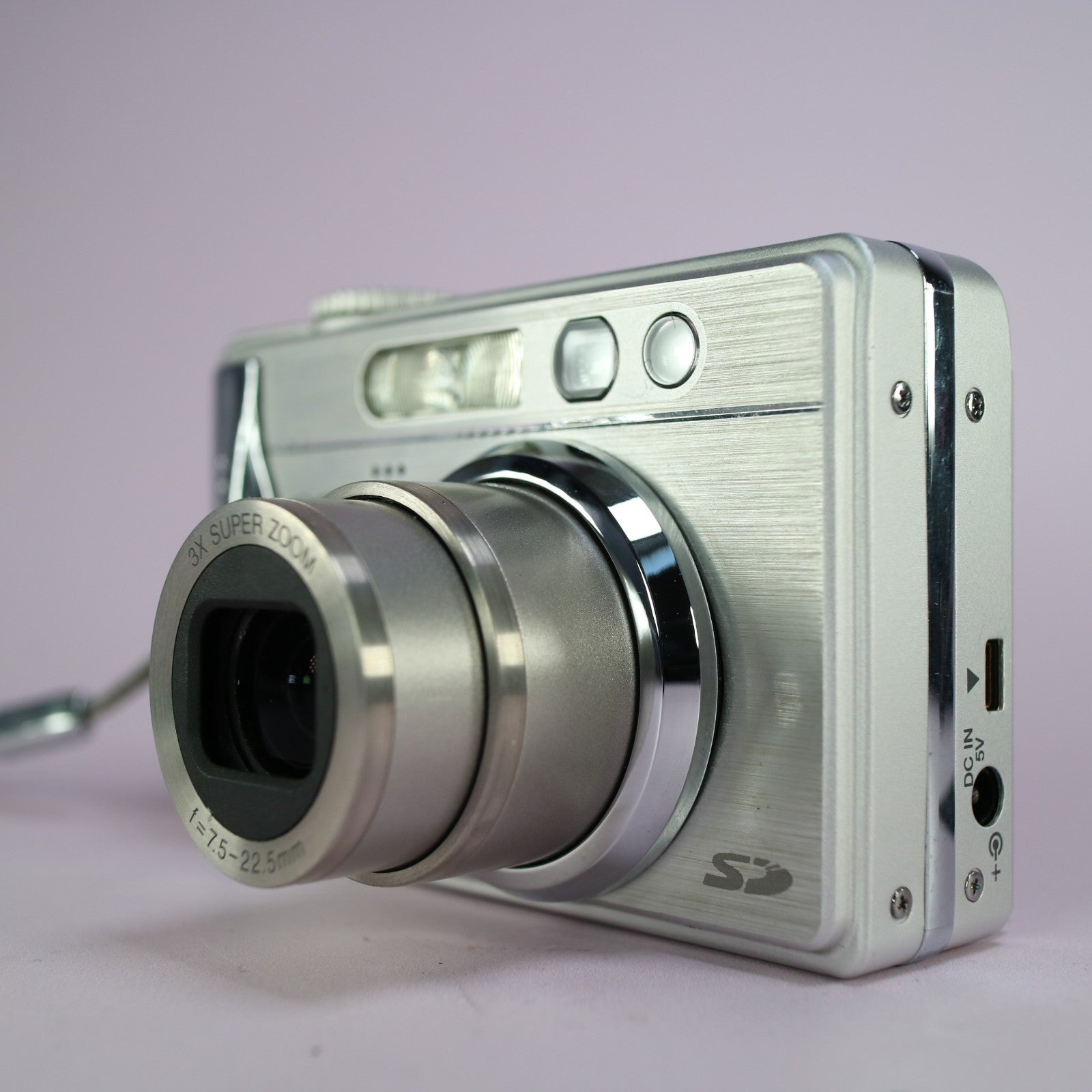 Centon Digital Camera DC8s 8.1MP Silver Tested Full Working Set