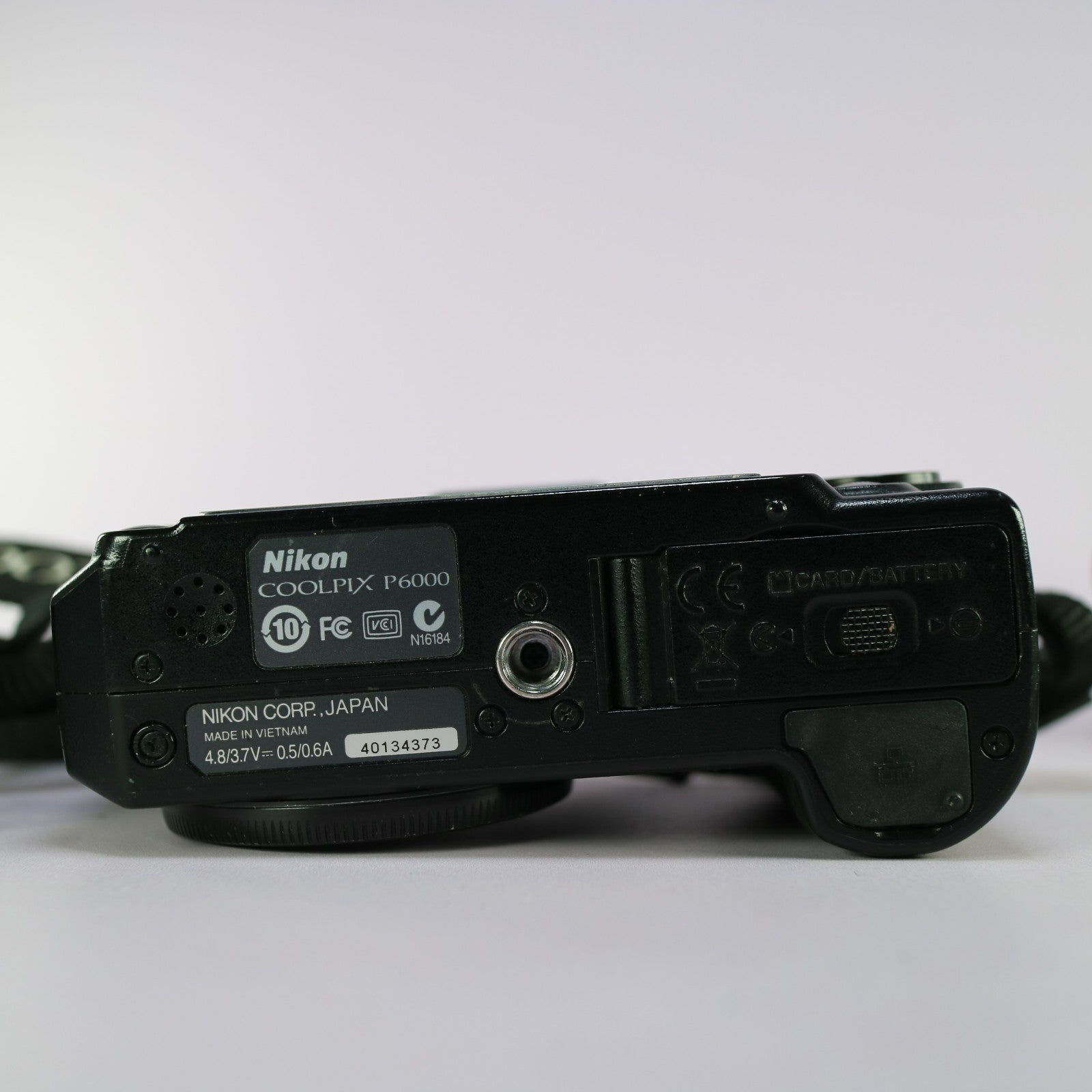 Nikon Digital Camera Coolpix P6000 13.5MP Black Tested Full Working Set