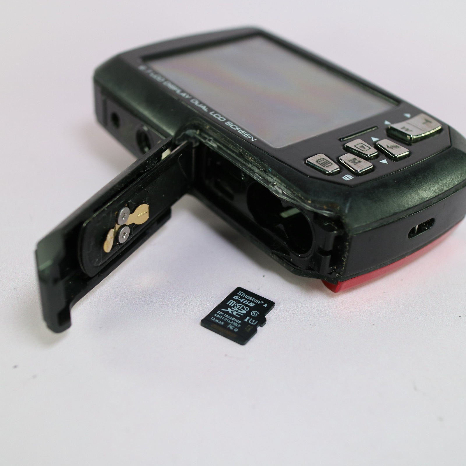 Vivitar Digital Camera Vivicam 090 18.0MP Underwater Selfie Screen Red Tested