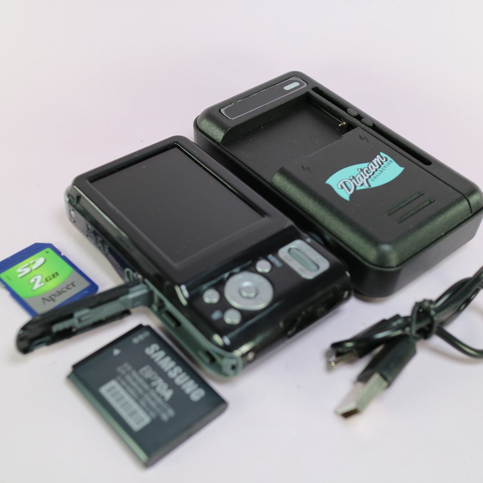Samsung Digital Camera ES65 10.2MP Black Tested Full Working Set