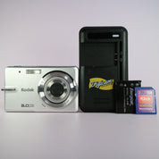 Kodak Digital Camera EasyShare M883 8.0MP Silver Tested Full Working Set