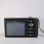 Ricoh Digital Camera R8 10.2MP Black Tested Full Working Set