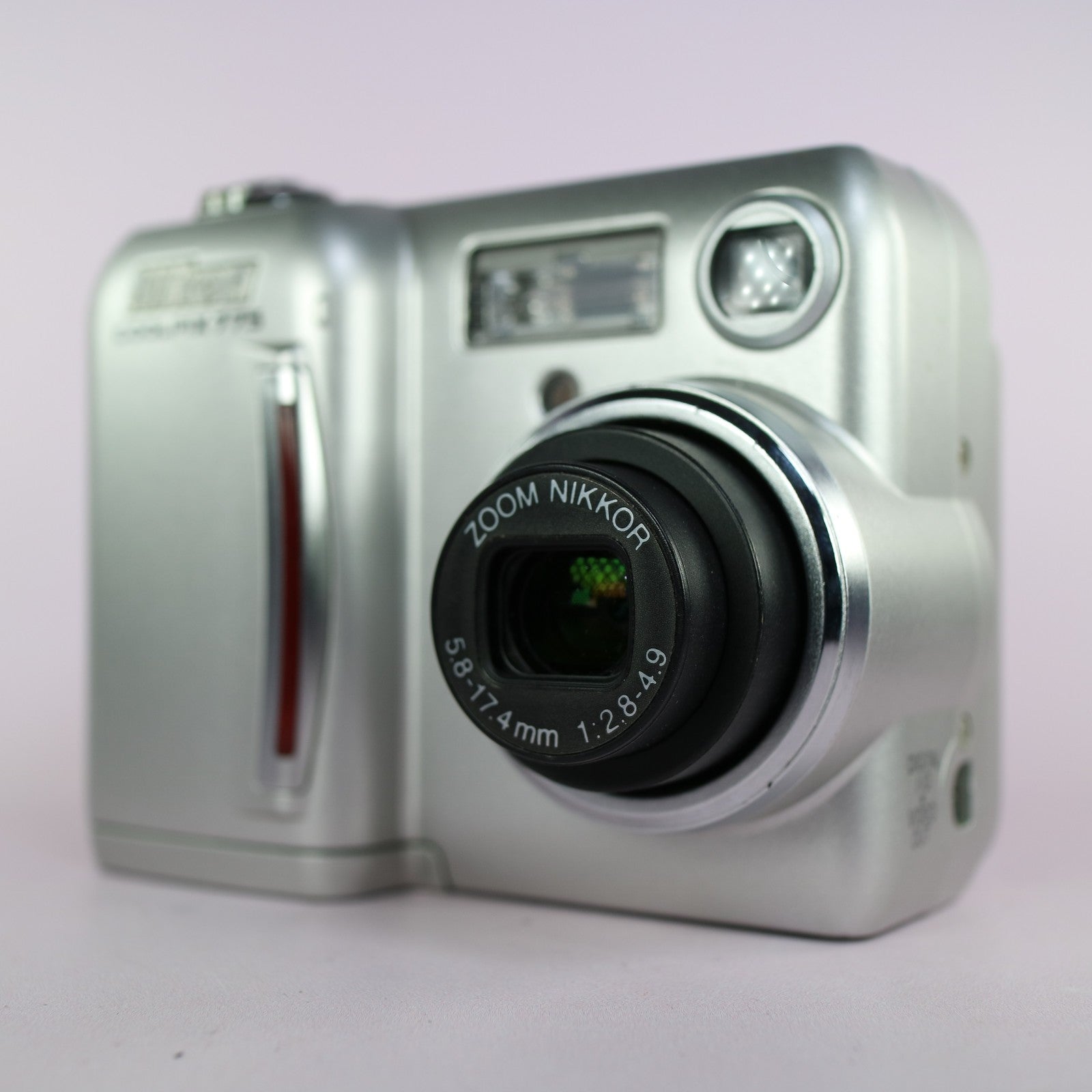 Nikon Digital Camera Coolpix 775 2.1MP Silver Tested