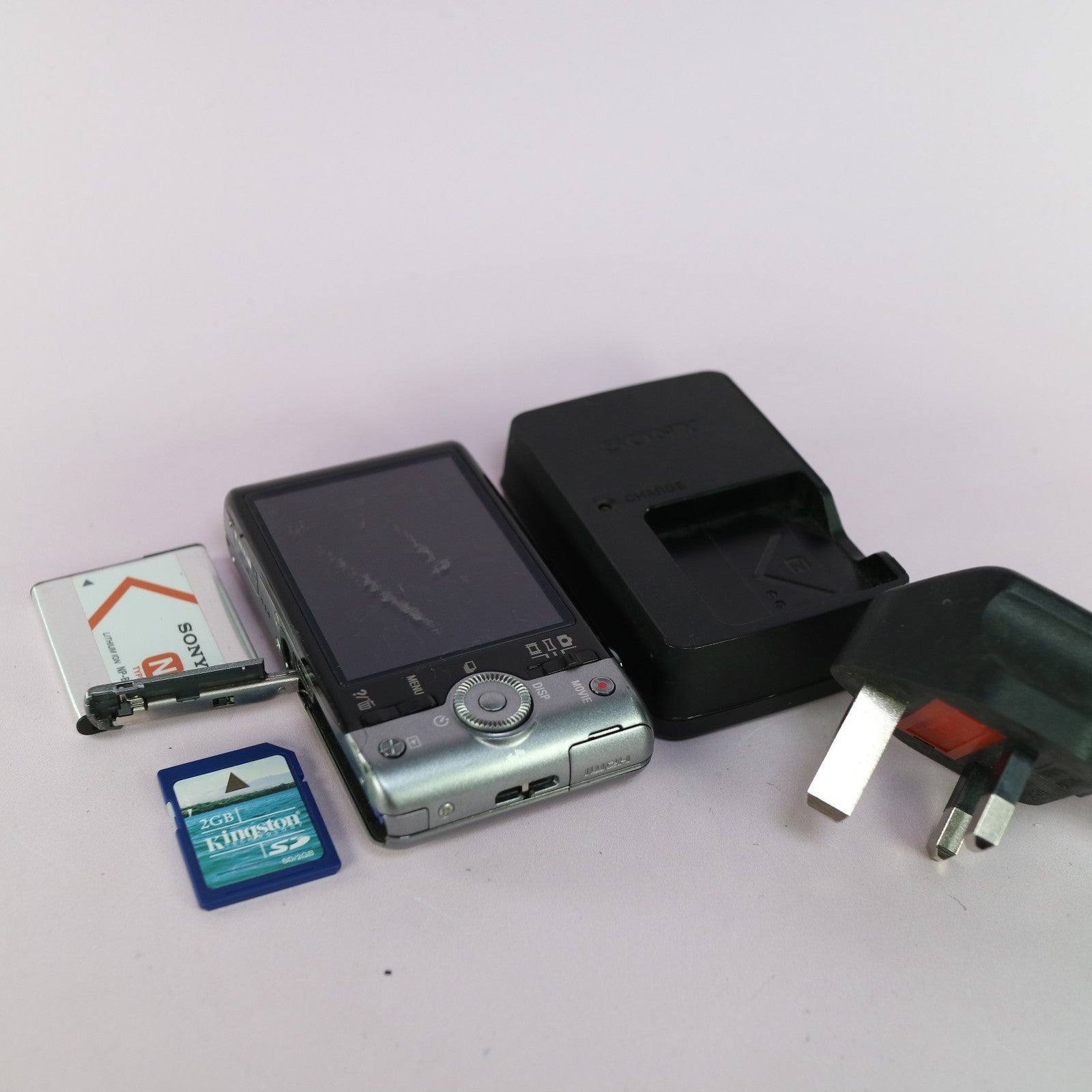 Sony Digital Camera Cybershot DSC-WX100 18.2MP Silver Tested Full Working Set