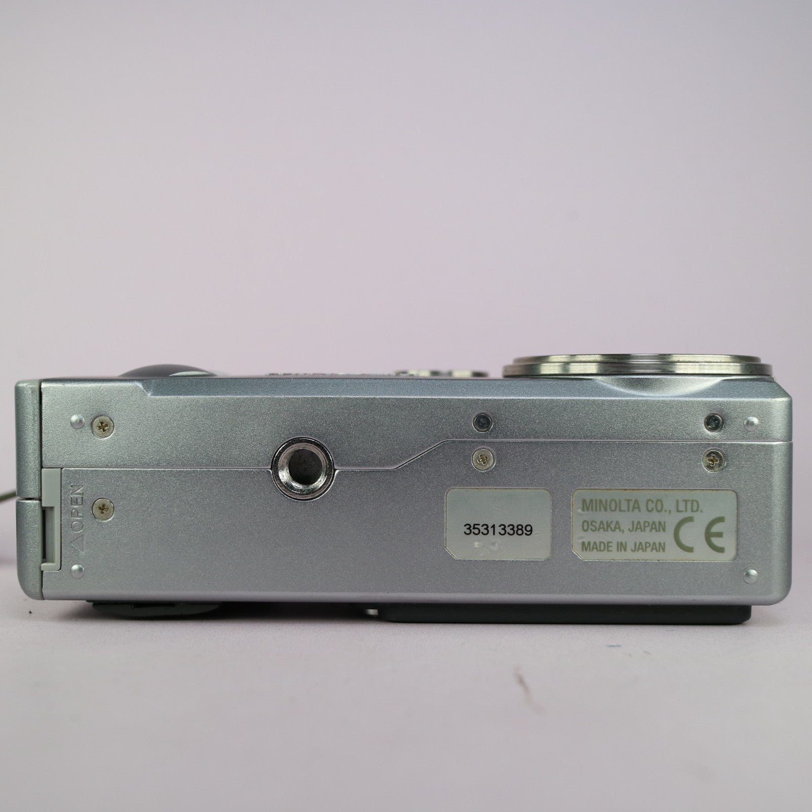 Minolta Dimage F300 5.0MP Compact Digital Camera Silver Tested