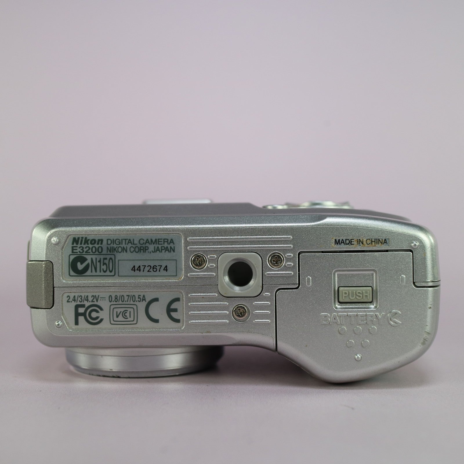 Nikon Digital Camera Coolpix 3200 3.2MP Silver Tested