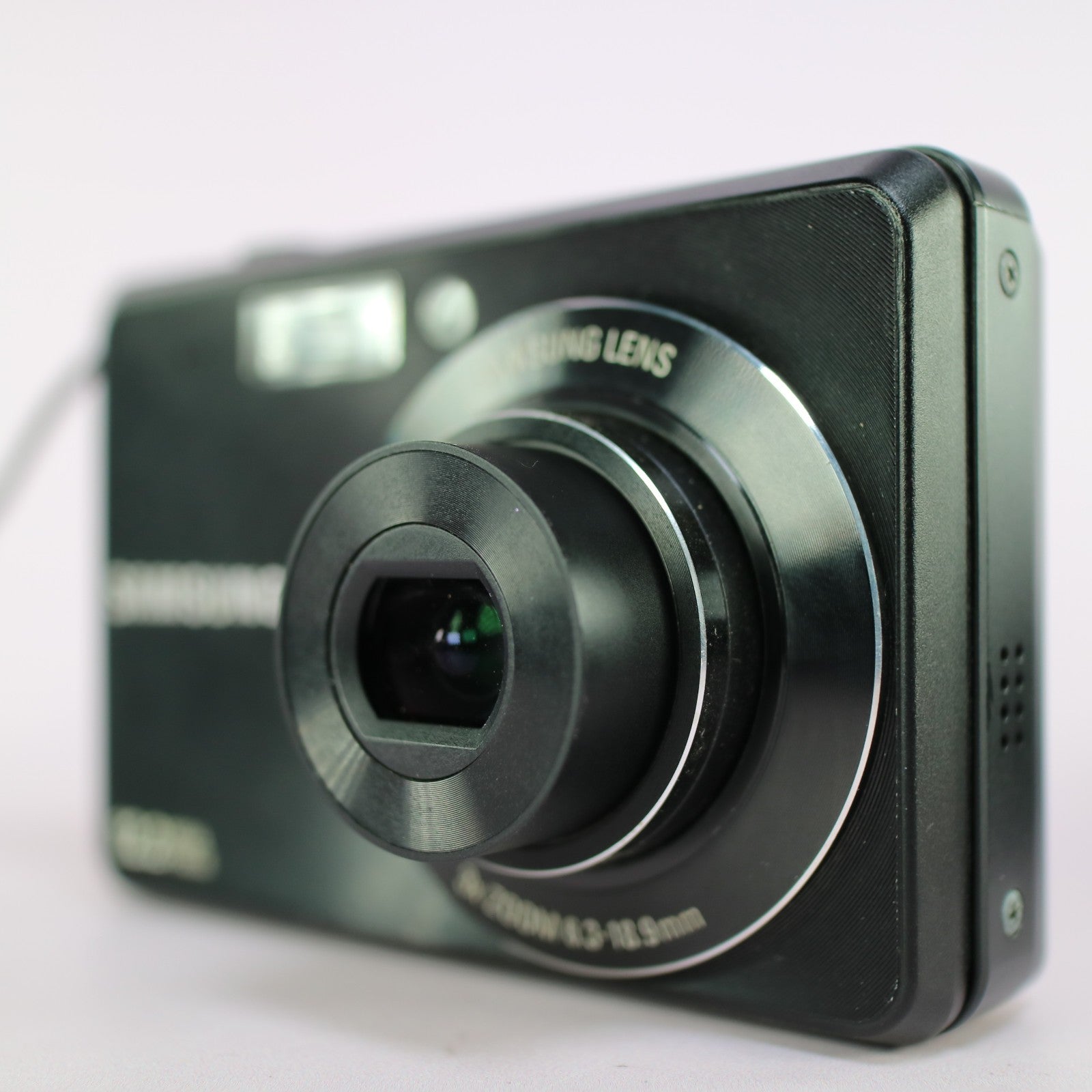 Samsung Digital Camera ES63 12.2MP Black Tested Full Working Set