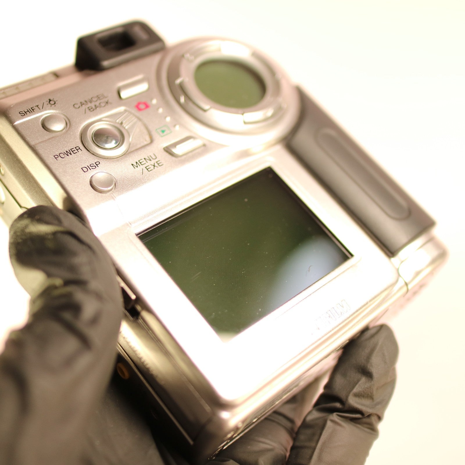 Fujifilm Digital Camera FinePix 4700 Zoom 2.4MP Silver Tested