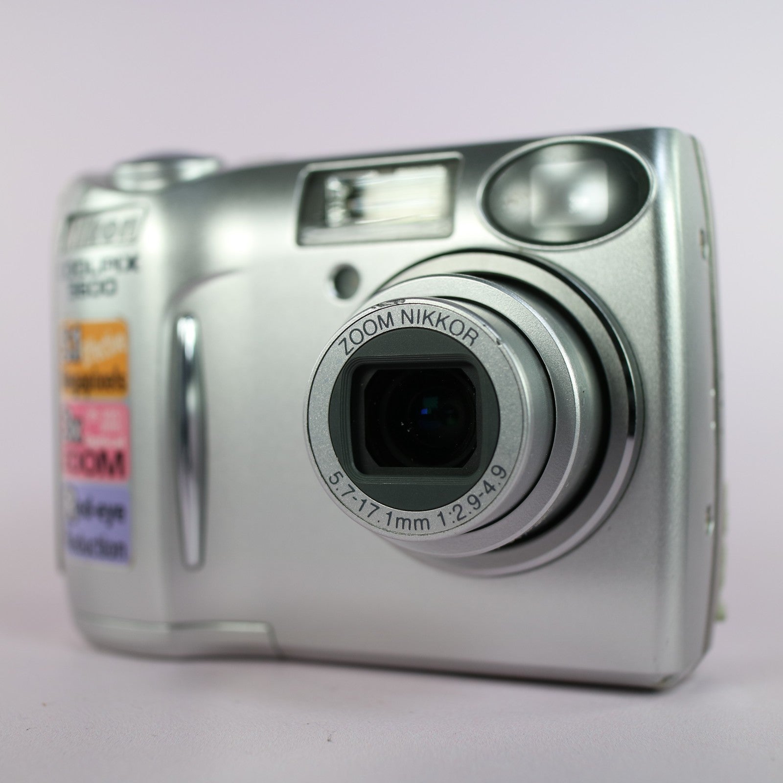 Nikon Digital Camera Coolpix 5600 5.1MP Silver Tested