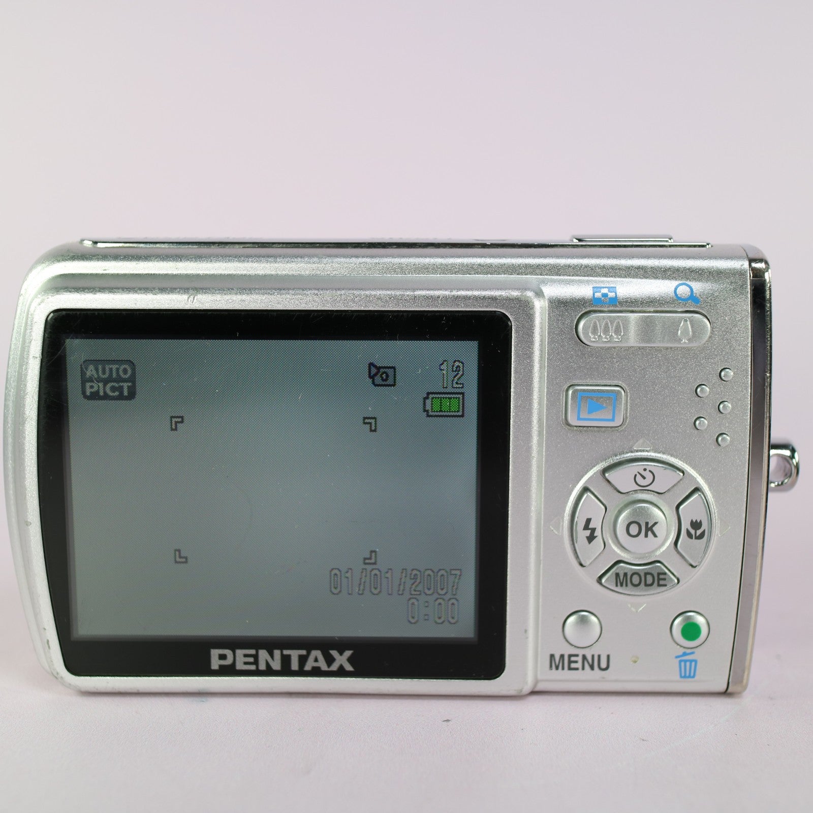 Pentax Optio M30 7.1MP Compact Digital Camera Silver Tested Full Working Set