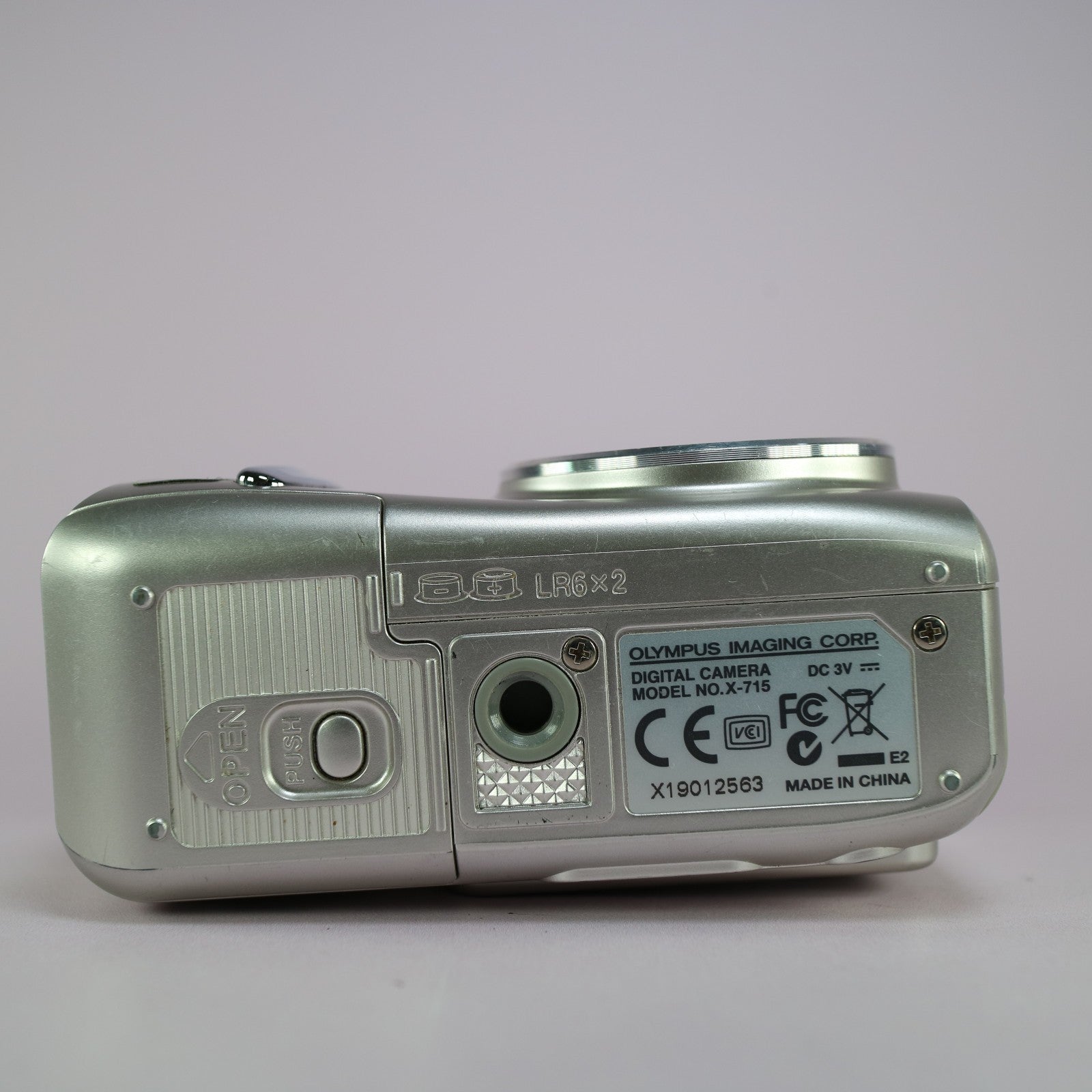 Olympus Digital Camera X-715 5.0MP Silver Tested