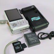 Centon Digital Camera DC8s 8.1MP Silver Tested Full Working Set