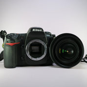 Nikon DSLR D300 12.3MP Black w/ Nikkor 35-70mm f/2.8D Tested 19868 Actuations