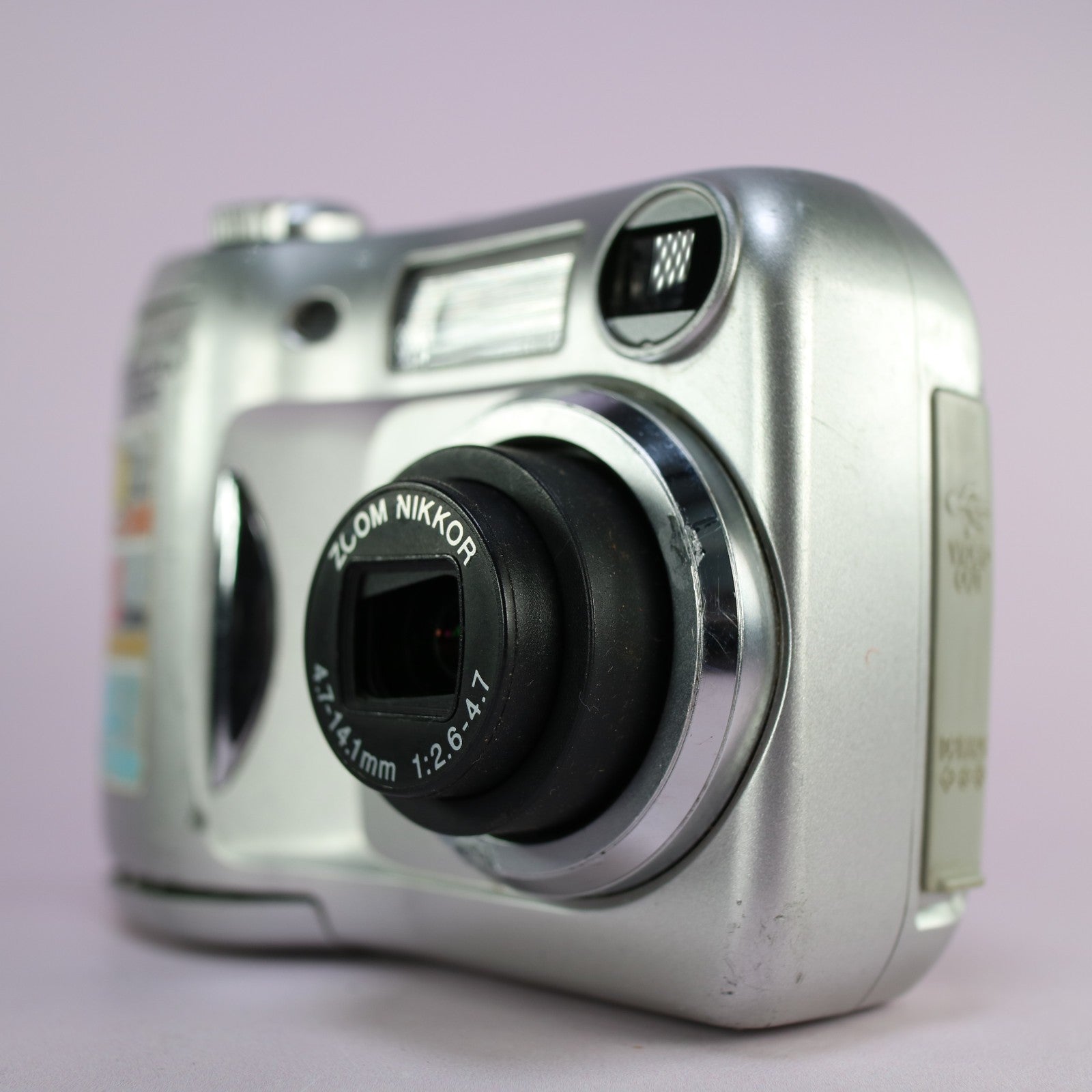 Nikon Digital Camera Coolpix 2100 2.0MP Silver Tested