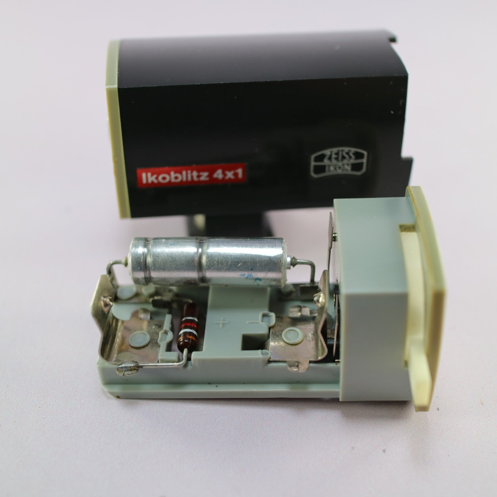 Zeiss Ikon Ikoblitz 4x1 Flash Cube Holder For Rollei 35 Cameras