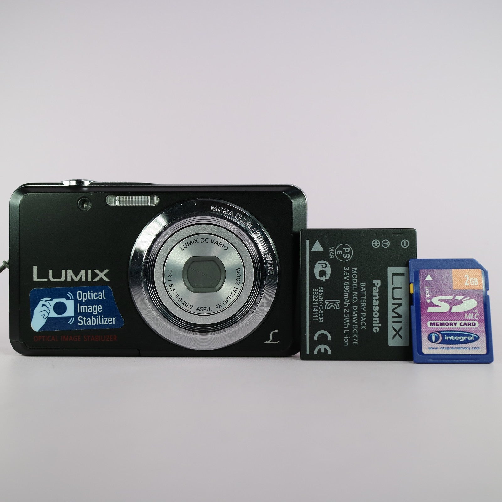 Panasonic Digital Camera Lumix DMC-FS28 14.1MP Black Tested Full Working Set