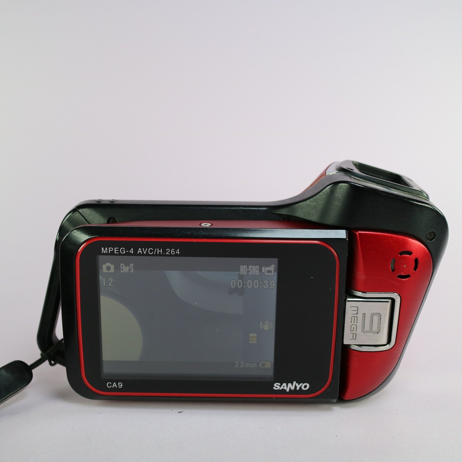 Sanyo Xacti VPC-CA9 9.0MP Underwater Digital Video Recorder Red Tested Full Set