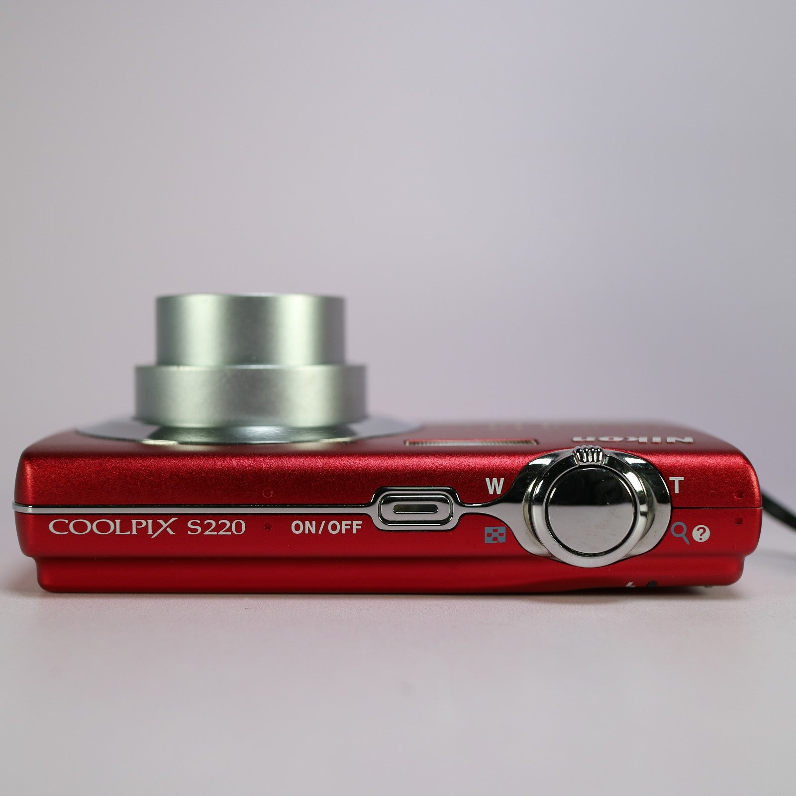 Nikon Digital Camera Coolpix S220 10.0MP Red Tested Full Working Set