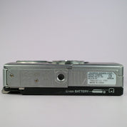 Olympus Digital Camera SP-700 6.0MP Silver Tested w/ Battery and Charger