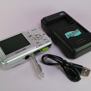 Vivitar Digital Camera Vivicam 5660 5.0MP Silver Tested