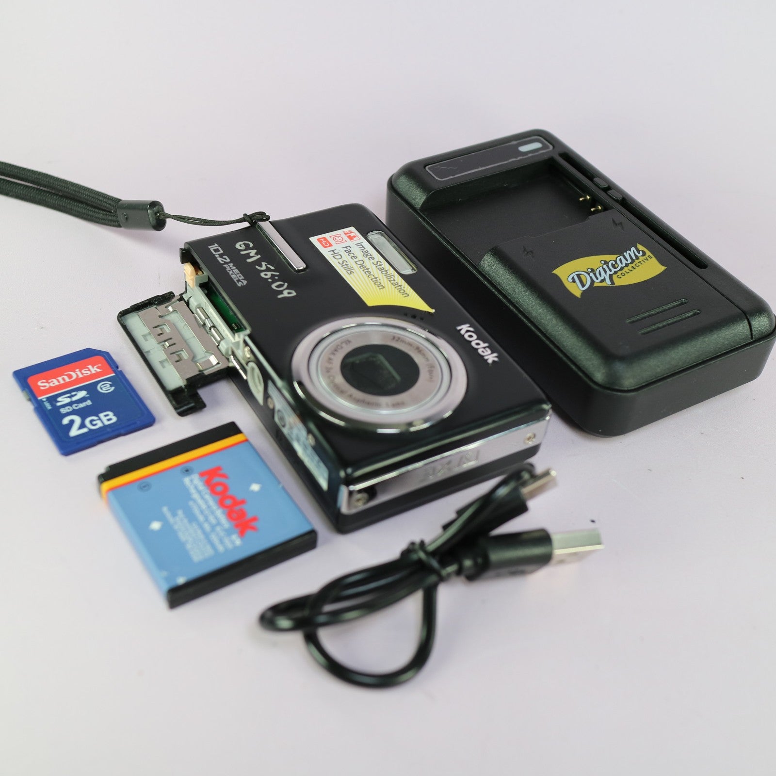 Kodak Digital Camera EasyShare M1073 IS 10.2MP Black Tested Full Working Set