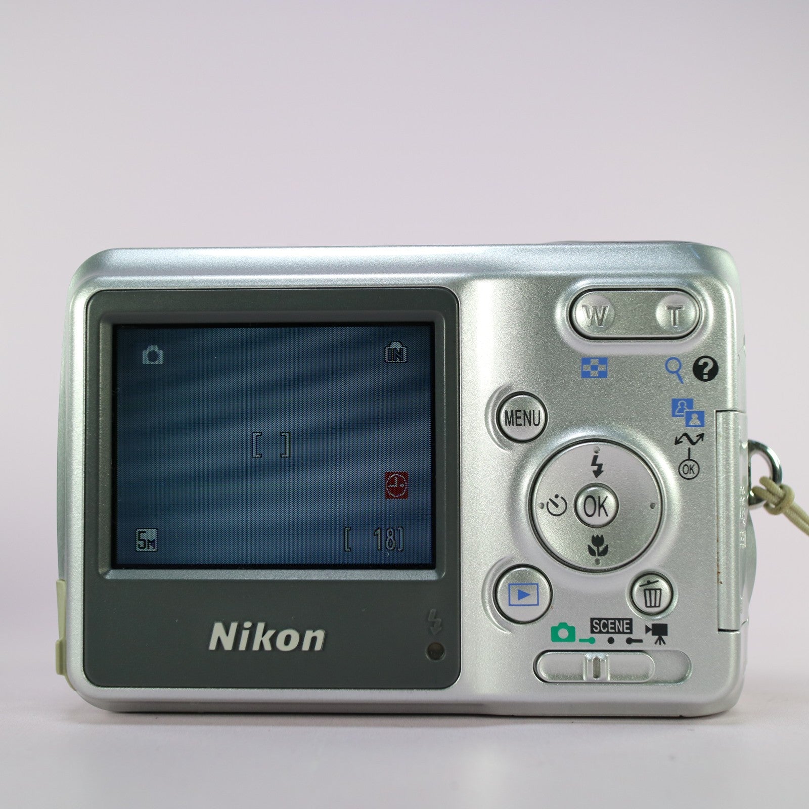 Nikon Digital Camera Coolpix L3 5.1MP Silver Tested