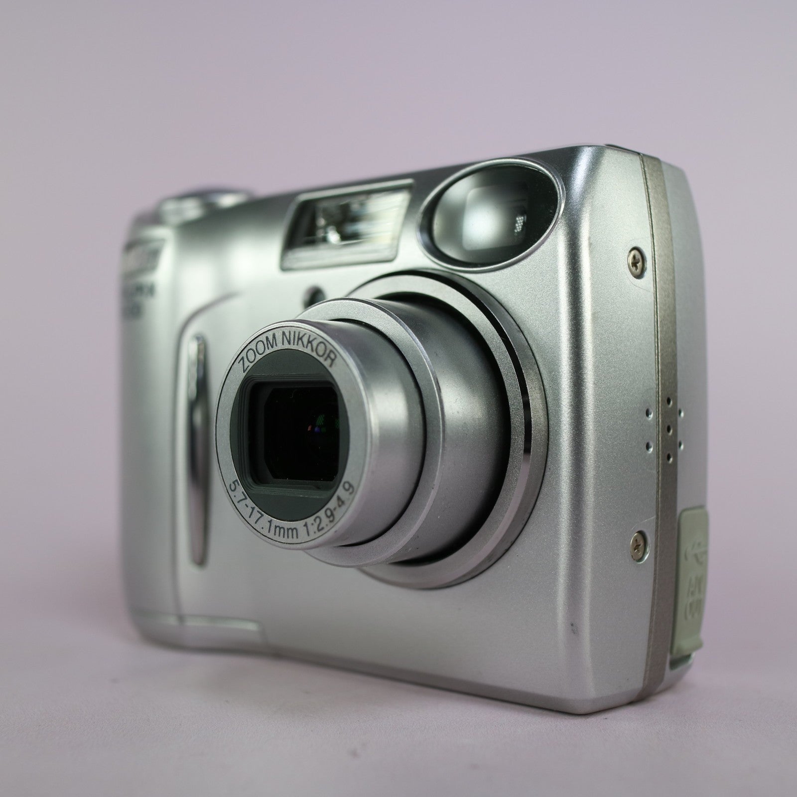 Nikon Digital Camera Coolpix 5600 5.1MP Silver Tested