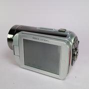 Toshiba Camileo X100 Compact Handheld HD Video Camcorder Silver Tested Full Set